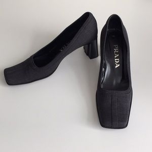 Vintage Prada Calzature Donna shoes.